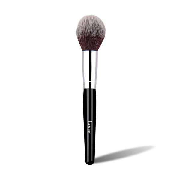 Precision Powder Brush L04 - Lemeri Beauty